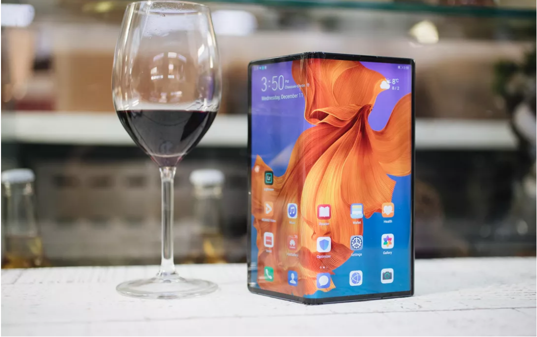 Sforum - Trang thông tin công nghệ mới nhất Screenshot_3 Một ngày trải nghiệm với Huawei Mate X: Có xứng tầm đối thủ của Galaxy Fold? 