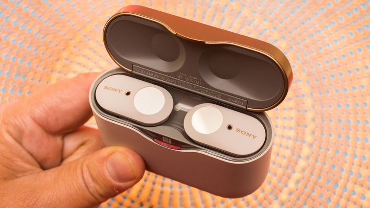 Sforum - Trang thông tin công nghệ mới nhất 1-6 Tư vấn: Top những tai nghe true wireless chống ồn chủ động, đáng lựa chọn nhất đầu 2020 Sforum - Trang thông tin công nghệ mới nhất 1-6 Tư vấn: Top những tai nghe true wireless chống ồn chủ động, đáng lựa chọn nhất đầu 2020