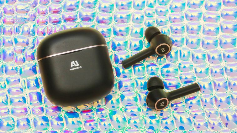 Sforum - Trang thông tin công nghệ mới nhất 6 Tư vấn: Top những tai nghe true wireless chống ồn chủ động, đáng lựa chọn nhất đầu 2020 Sforum - Trang thông tin công nghệ mới nhất 6 Tư vấn: Top những tai nghe true wireless chống ồn chủ động, đáng lựa chọn nhất đầu 2020