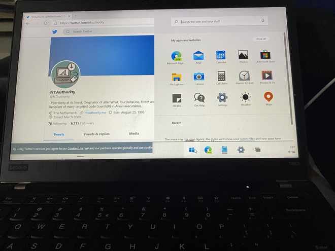 Sforum - Trang thông tin công nghệ mới nhất 3-13 Window 10X vừa mới phát hành, người dùng đã mang nó lên MacBook Sforum - Trang thông tin công nghệ mới nhất 3-13 Window 10X vừa mới phát hành, người dùng đã mang nó lên MacBook