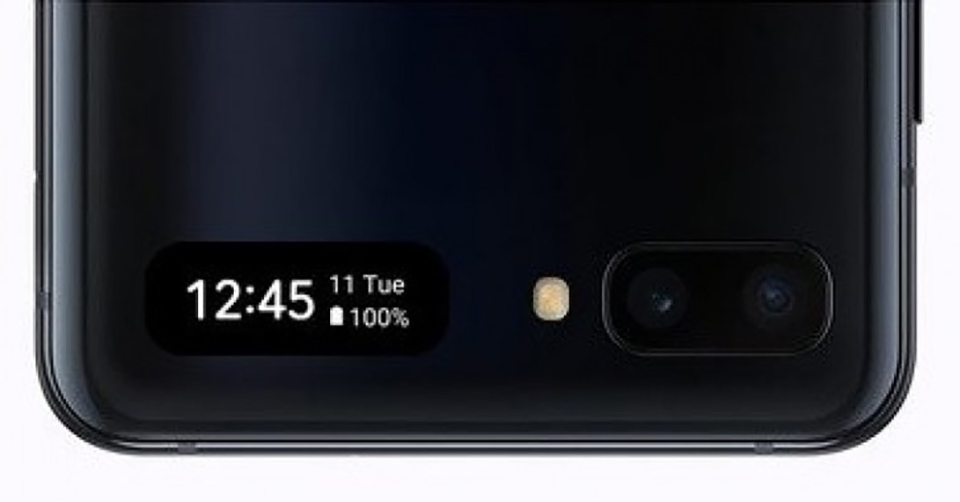 Sforum - Trang thông tin công nghệ mới nhất Galaxy-Z-Flip-ra-mat-4 Galaxy Z Flip ra mắt: Gập theo phương dọc, chip Snapdragon 855+, giá 32 triệu đồng 
