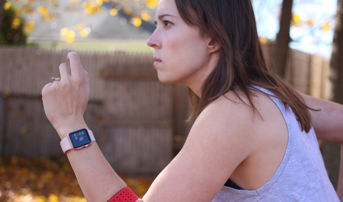 Sforum - Trang thông tin công nghệ mới nhất apple-watch-series-3-4 Gợi ý 4 món đồ công nghệ phù hợp dành tặng Sforum - Trang thông tin công nghệ mới nhất apple-watch-series-3-4 Gợi ý 4 món đồ công nghệ phù hợp dành tặng
