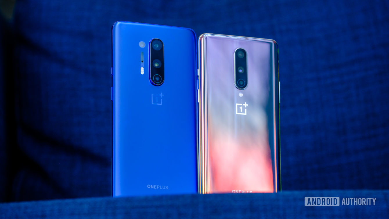 OnePlus-8-Pro-vs-OnePlus-8-backs-1340x754-1.jpg