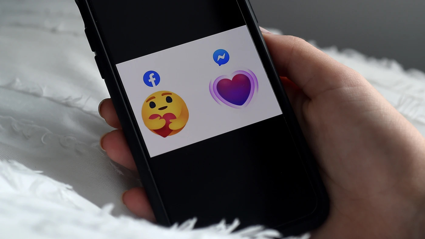 Sforum - Trang thông tin công nghệ mới nhất background-9 Facebook vừa ra mắt bộ reaction 