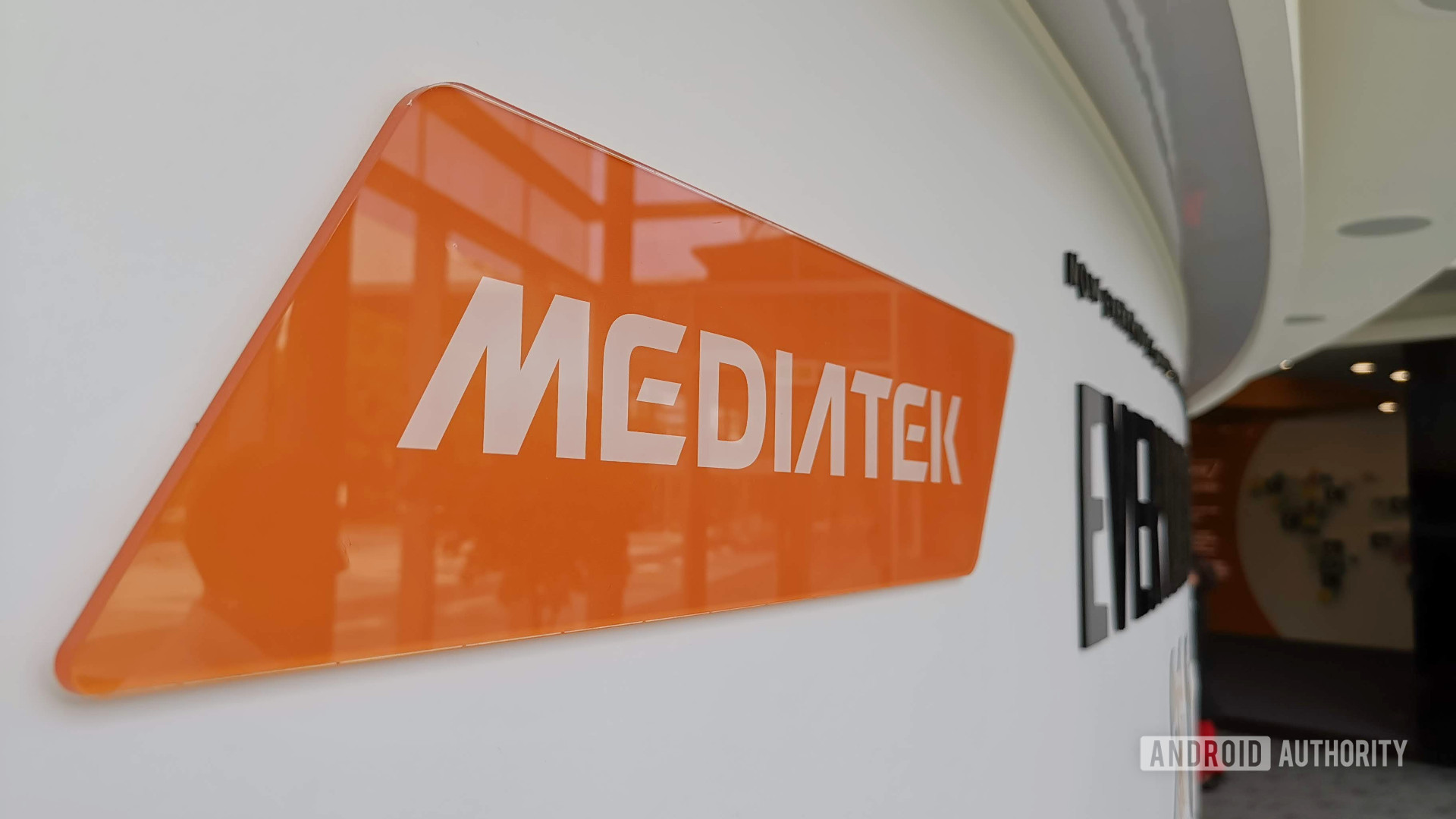 Sforum - Trang thông tin công nghệ mới nhất mediatek-logo-hsinchu-hq MediaTek bị cáo buộc gian lận điểm hiệu năng trong nhiều năm nay, công ty phản hồi rằng đó là chuyện bình thường 