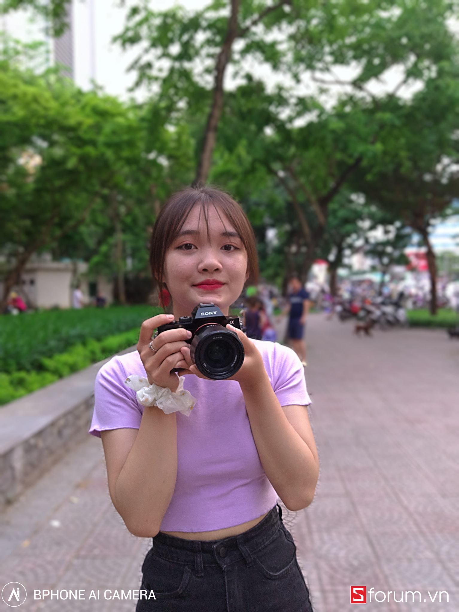 Sforum - Trang thông tin công nghệ mới nhất PORTRAIT_20200515_180026 Thử chụp chân dung bằng Bphone B86 và cái kết... 