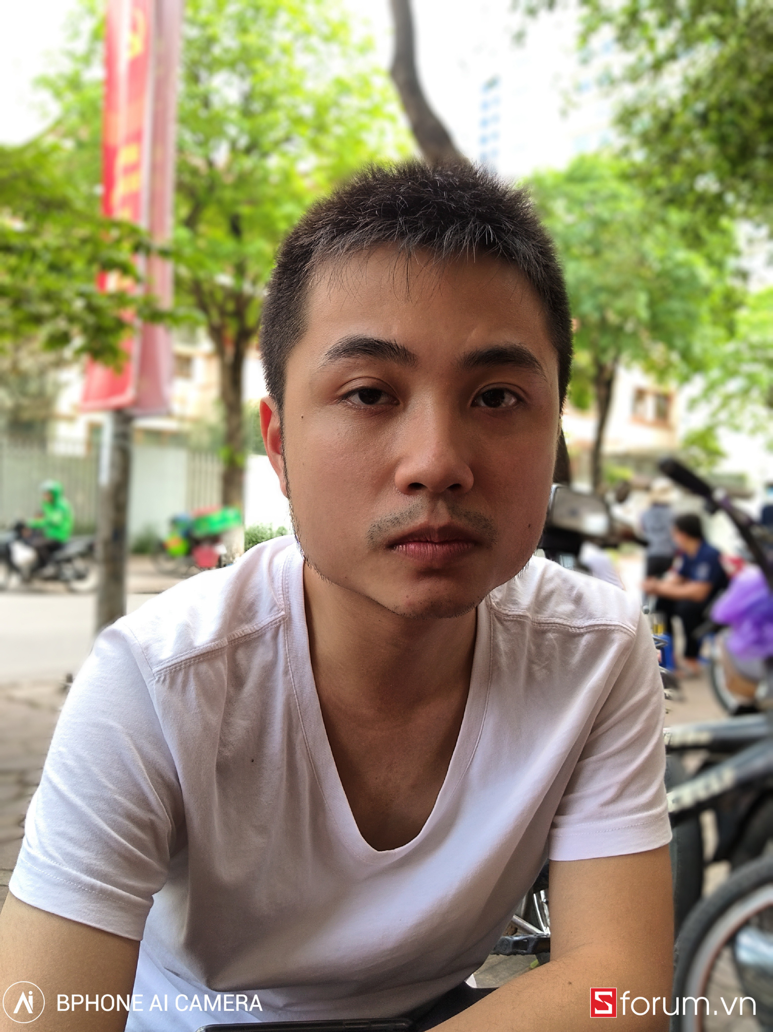 Sforum - Trang thông tin công nghệ mới nhất PORTRAIT_20200516_133557 Thử chụp chân dung bằng Bphone B86 và cái kết... 
