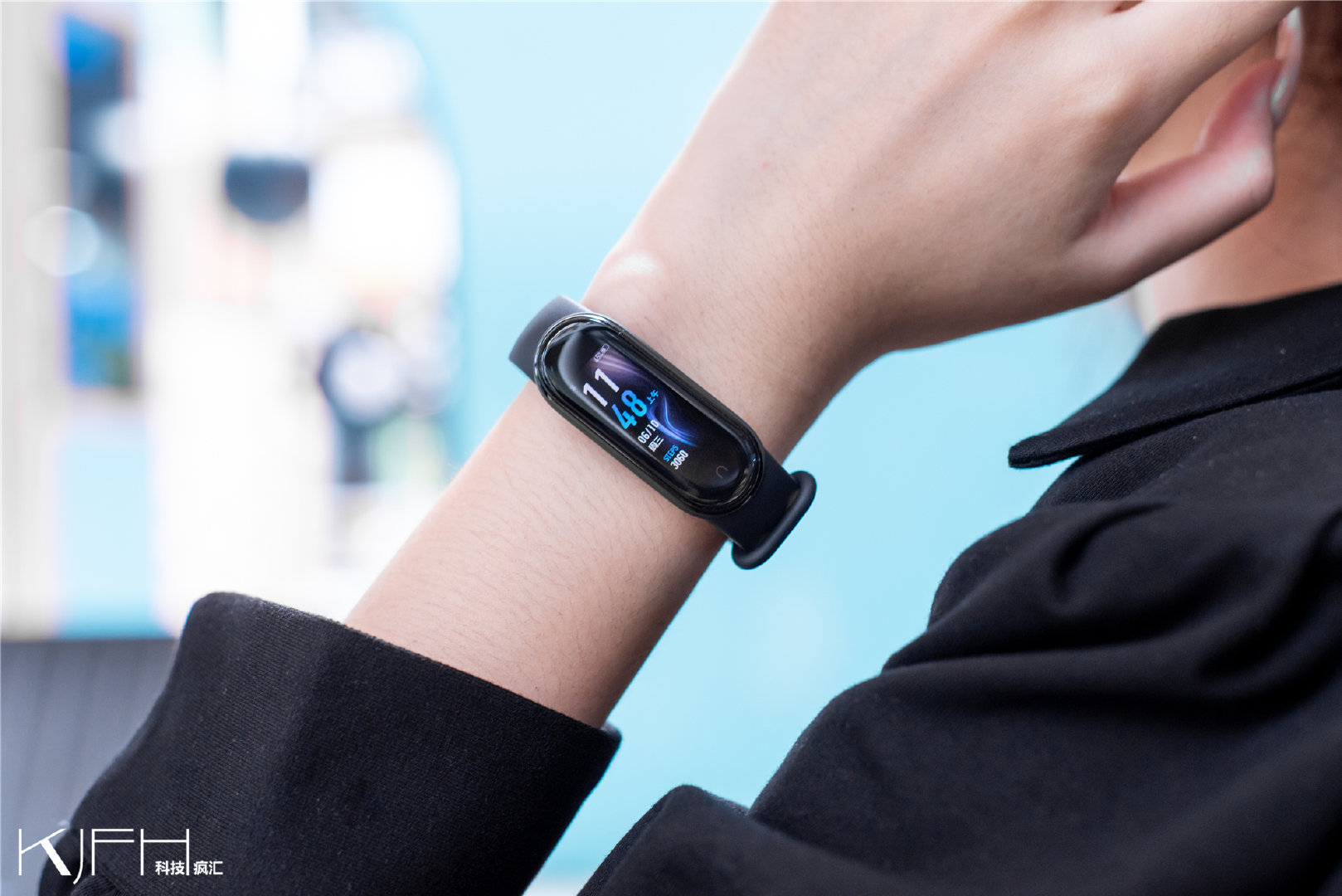 Sforum - Trang thông tin công nghệ mới nhất F920EC7F-A712-472C-A225-AFDF98EEFCCB Trên tay Mi Band 5 mới ra mắt: Chiếc vòng đeo tay tốt nhất trong mức giá 600,000 đồng 