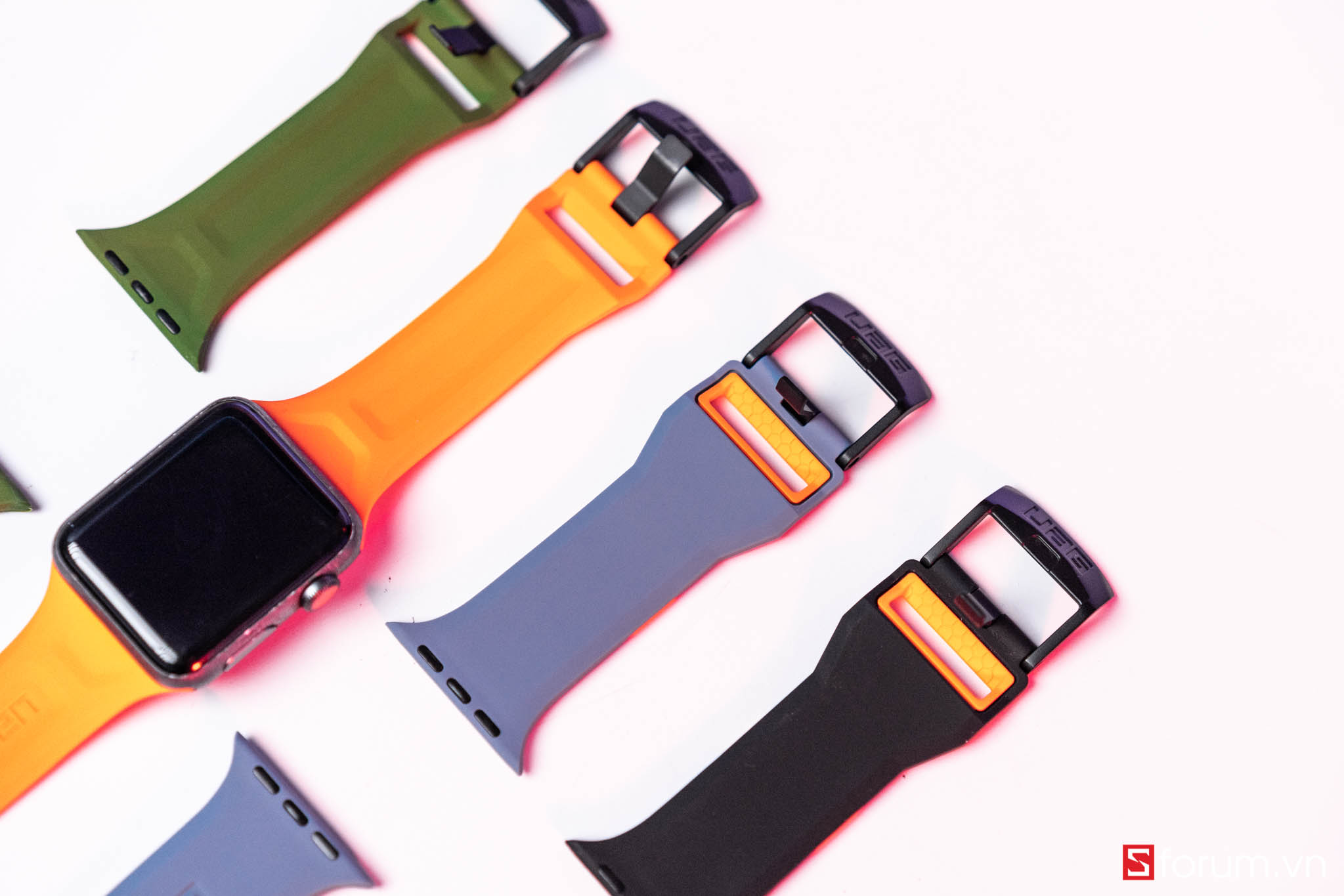 Sforum - Trang thông tin công nghệ mới nhất UAG-Apple-Watch-3 Giới thiệu dây đeo UAG cho Apple Watch 42, 44mm: Đẹp mắt, cá tính, bền bỉ, nhiều lựa chọn cho từng mức giá 