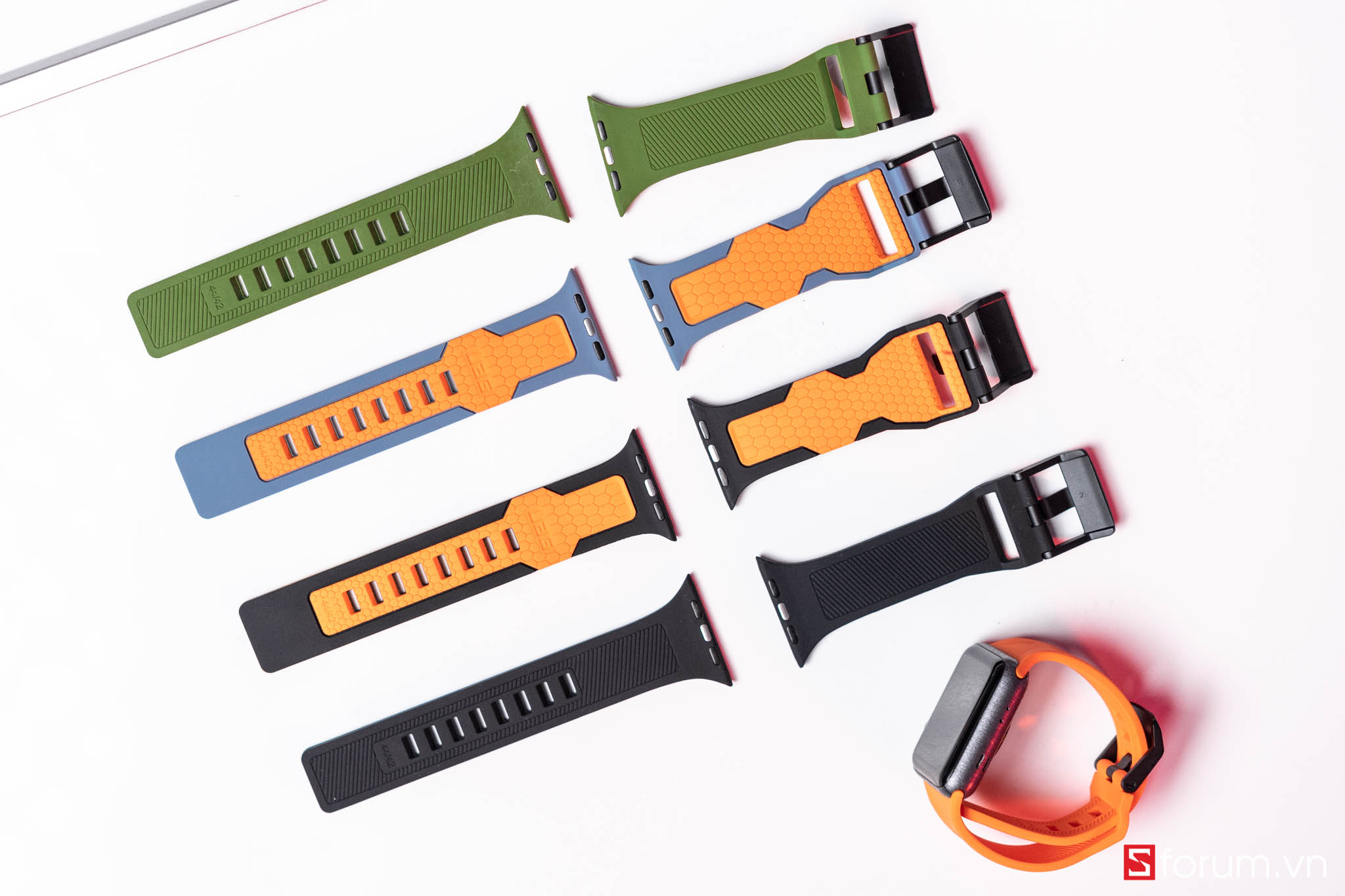 Sforum - Trang thông tin công nghệ mới nhất UAG-Apple-Watch-5 Giới thiệu dây đeo UAG cho Apple Watch 42, 44mm: Đẹp mắt, cá tính, bền bỉ, nhiều lựa chọn cho từng mức giá 