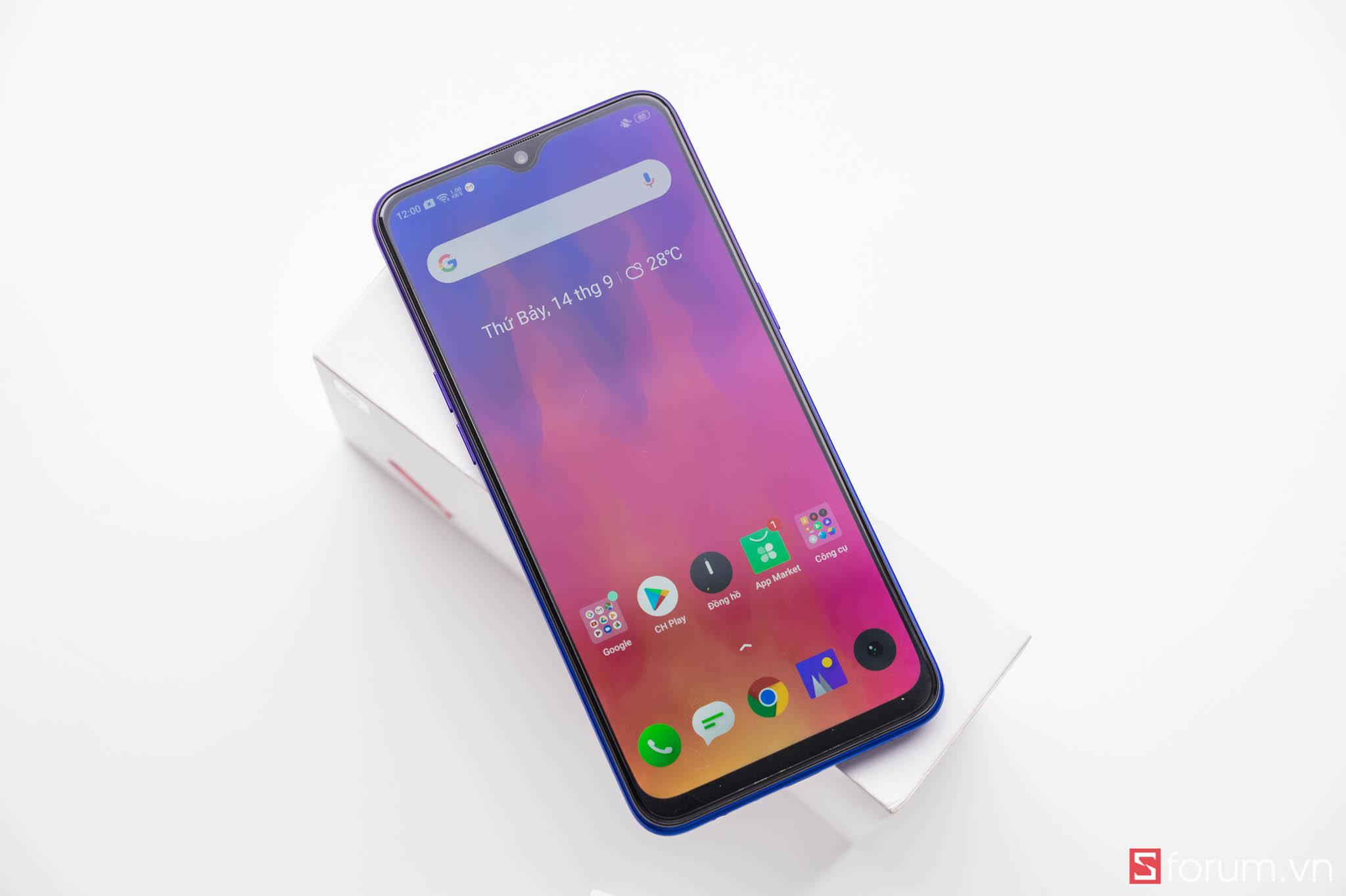 Top smartphone pin khủng, sạc nhanh đi kèm chip Snapdragon mạnh mẽ
