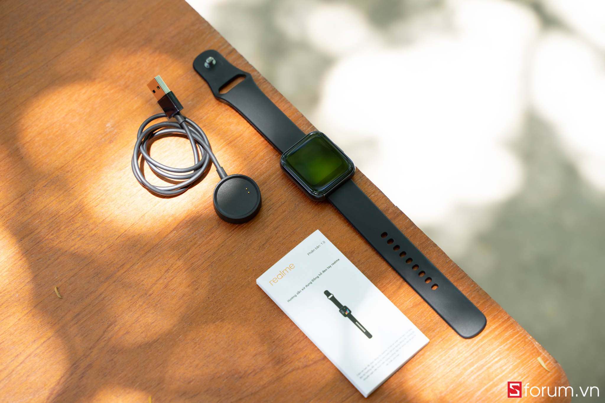 Sforum - Trang thông tin công nghệ mới nhất realme-Watch-16 Đánh giá realme Watch: núp sau cái bóng của Apple Watch hay sẽ khẳng định vị thế cho riêng mình 