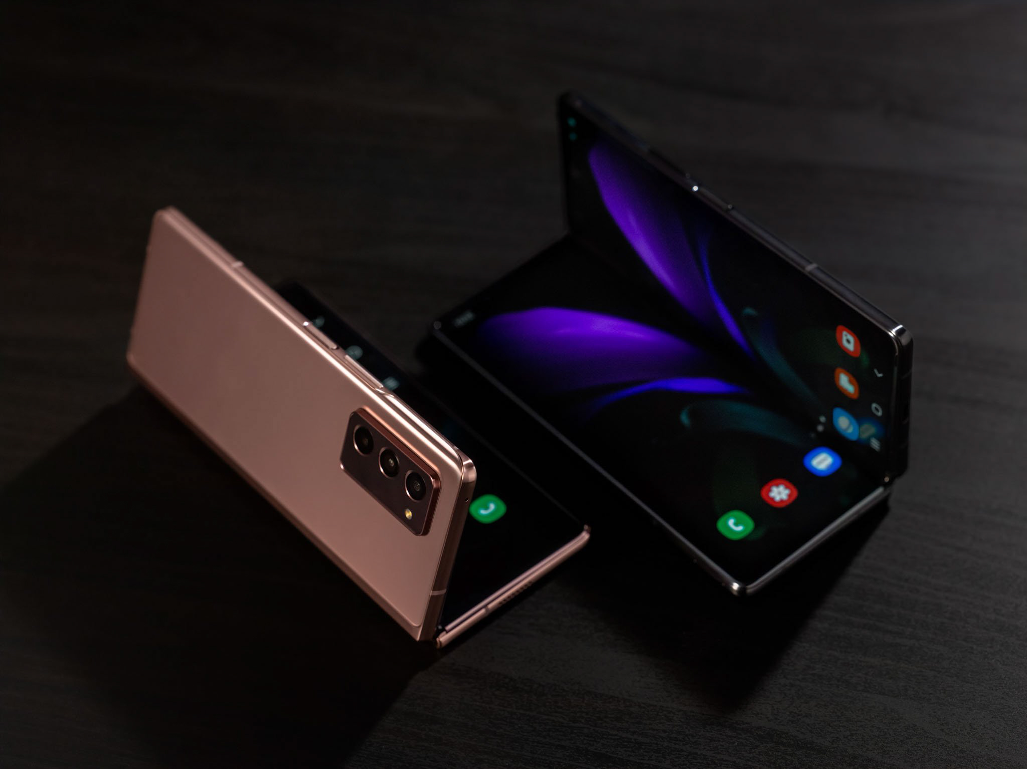 Samsung chính thức ra mắt Galaxy Z Fold2 5G: phiên bản kế nhiệm liệu có đáp ứng kỳ vọng người dùng?