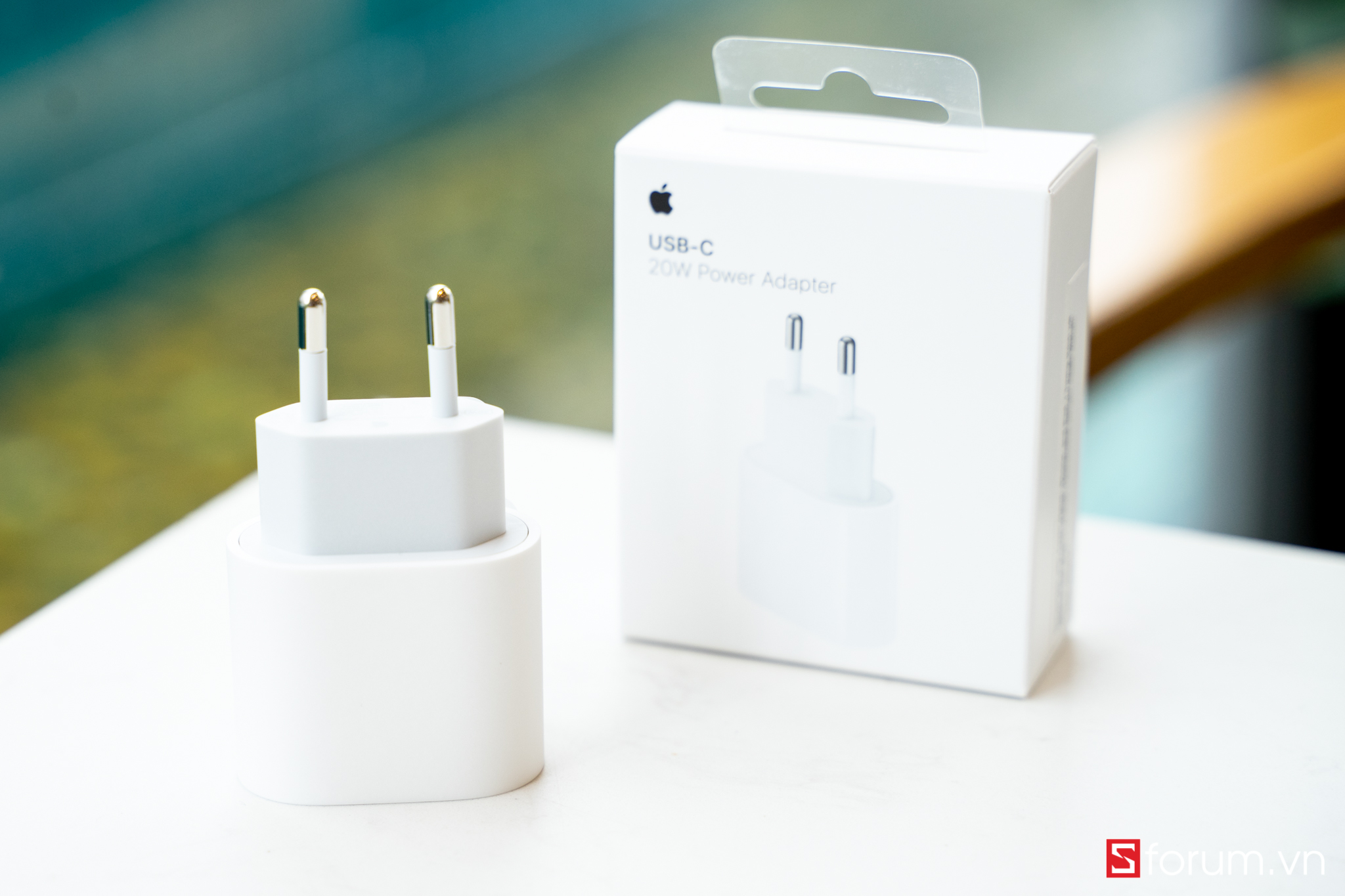 Đây là adapter sạc 20W chính hãng Apple giá 890K, CellphoneS khuyến mãi còn  490K