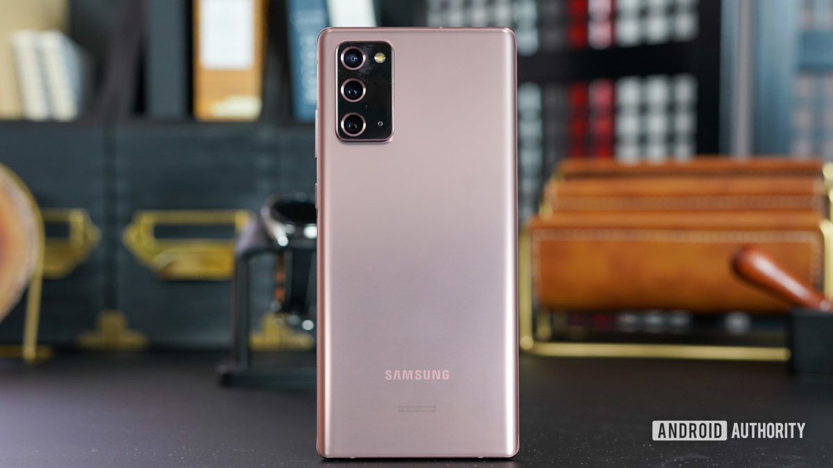 Sforum - Trang thông tin công nghệ mới nhất xu-huong-smartphone-1 7 xu hướng không nên xuất hiện trên smartphone ra mắt vào năm 2021 Sforum - Trang thông tin công nghệ mới nhất xu-huong-smartphone-1 7 xu hướng không nên xuất hiện trên smartphone ra mắt vào năm 2021
