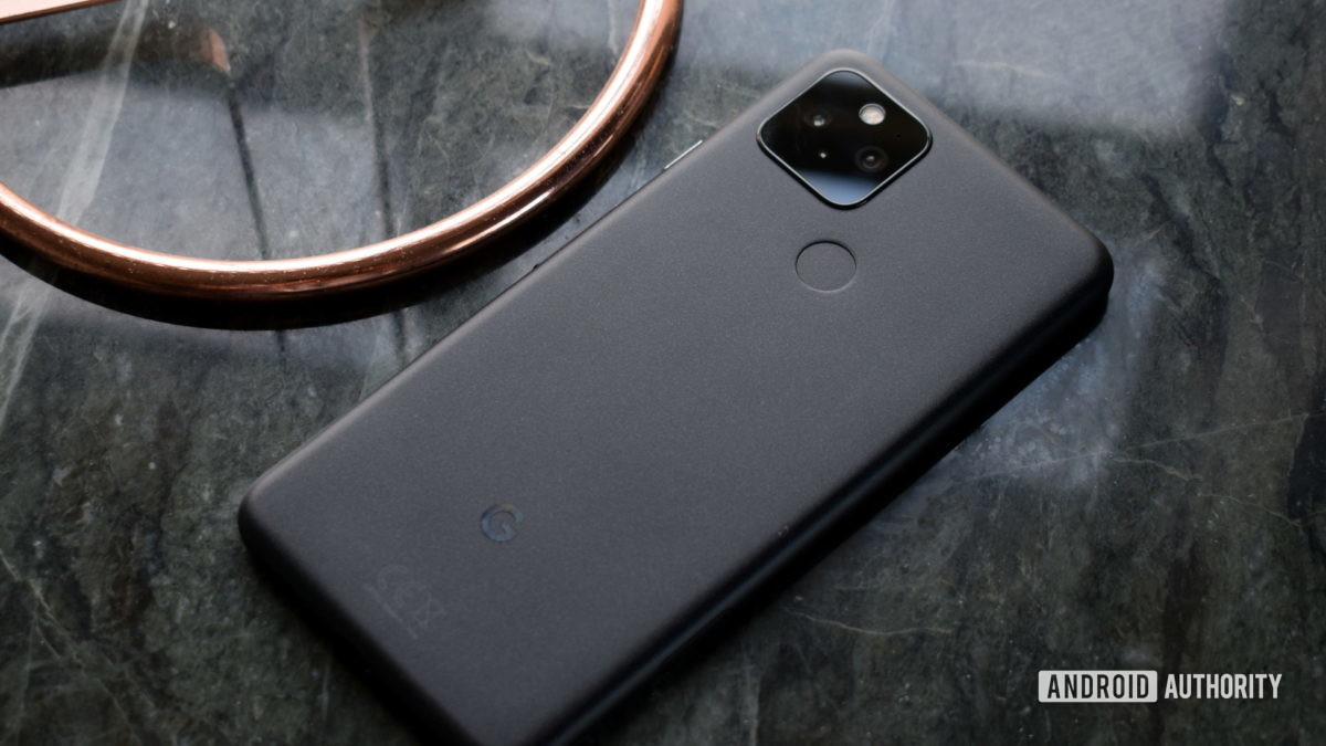 Sforum - Trang thông tin công nghệ mới nhất xu-huong-smartphone-5 7 xu hướng không nên xuất hiện trên smartphone ra mắt vào năm 2021 Sforum - Trang thông tin công nghệ mới nhất xu-huong-smartphone-5 7 xu hướng không nên xuất hiện trên smartphone ra mắt vào năm 2021