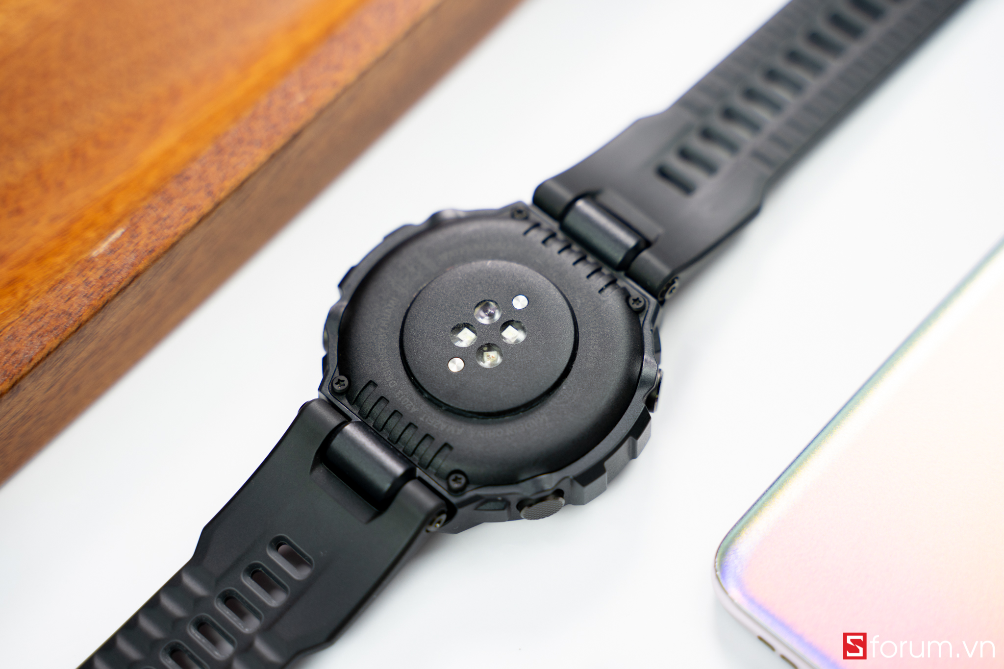 Sforum - Trang thông tin công nghệ mới nhất AMAZFIT-GTR-T-REX-PRO-7 Trên tay Amazfit T-Rex Pro: Smartwatch trâu bò, đạt tiêu chuẩn quân đội, giá chỉ 3.8 triệu đồng 
