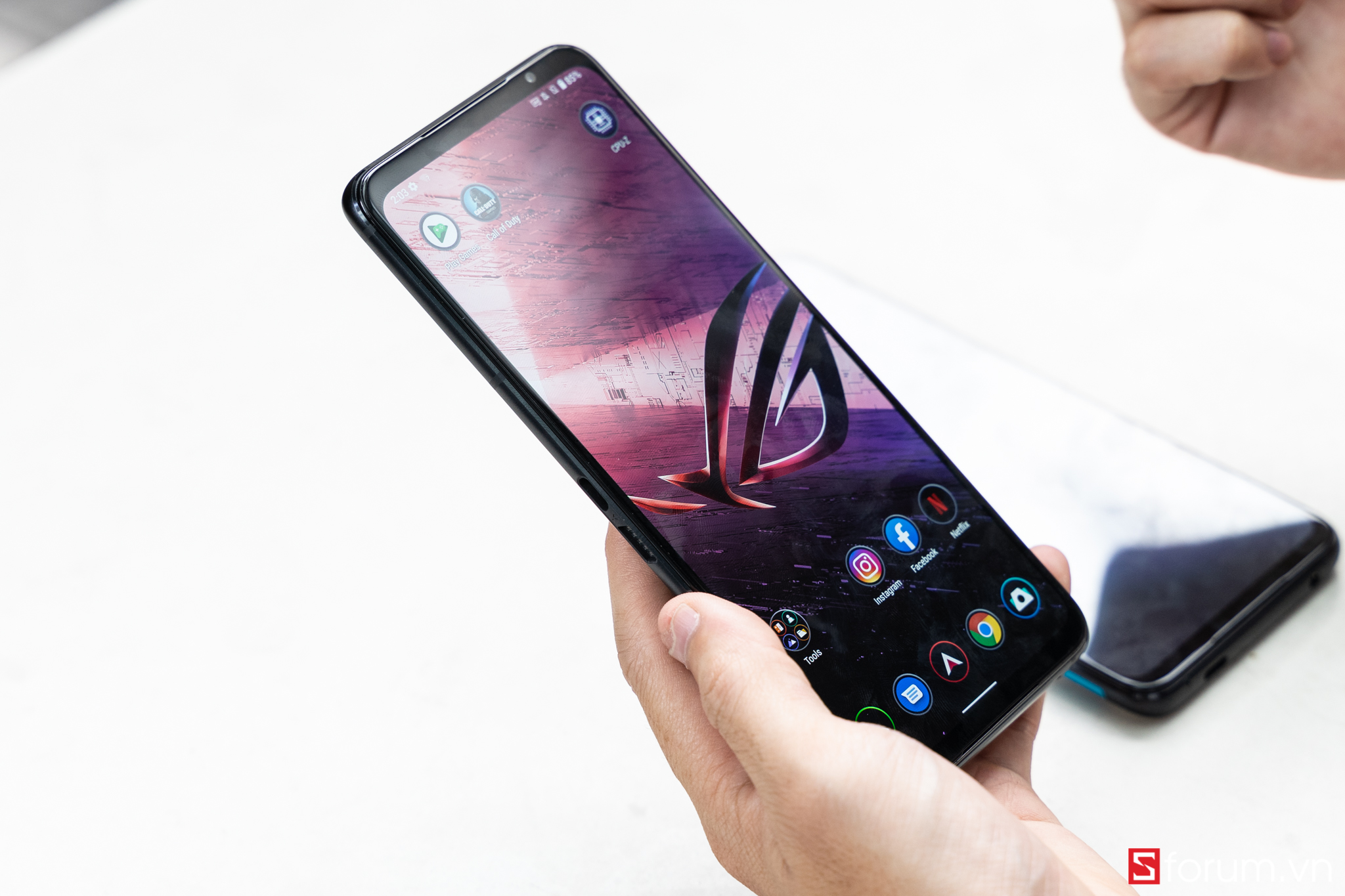 ROG Phone 5