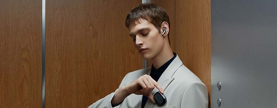 Sforum - Trang thông tin công nghệ mới nhất Xiaomi-FlipBuds-4 Xiaomi ra mắt tai nghe FlipBuds Pro: Thiết kế tựa AirPods Pro, chống ồn chủ động, pin 28 giờ, giá 2.85 triệu 