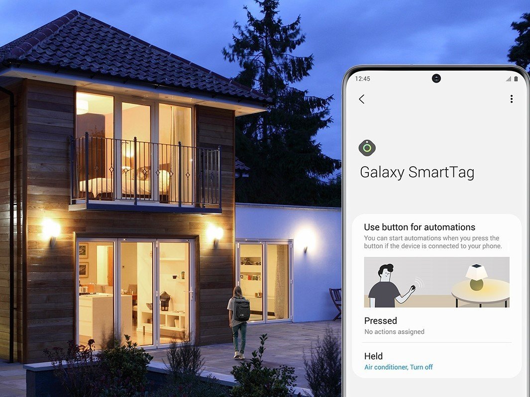 Sforum - Trang thông tin công nghệ mới nhất galaxy-smarttag-lifestyle-04_0 So sánh Galaxy SmartTag với Apple AirTag: Mức giá chênh lệch hơn 2 lần, còn tính năng thì sao? 
