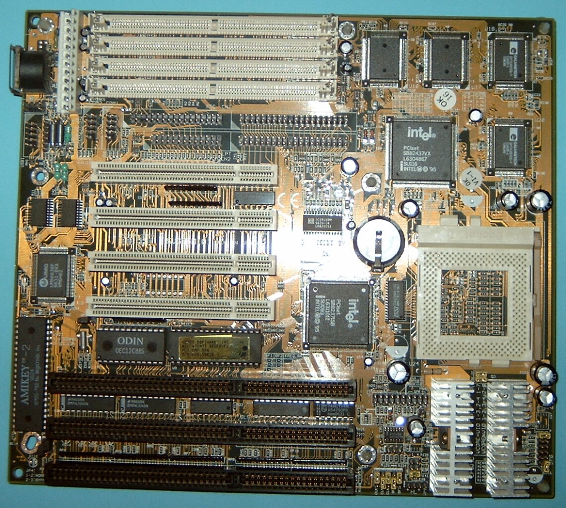 Main máy tính là gì? Có bao nhiêu loại mainboard máy tính? CÔNG TY TNHH ...
