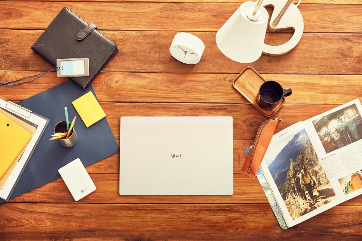 laptop siêu nhẹ