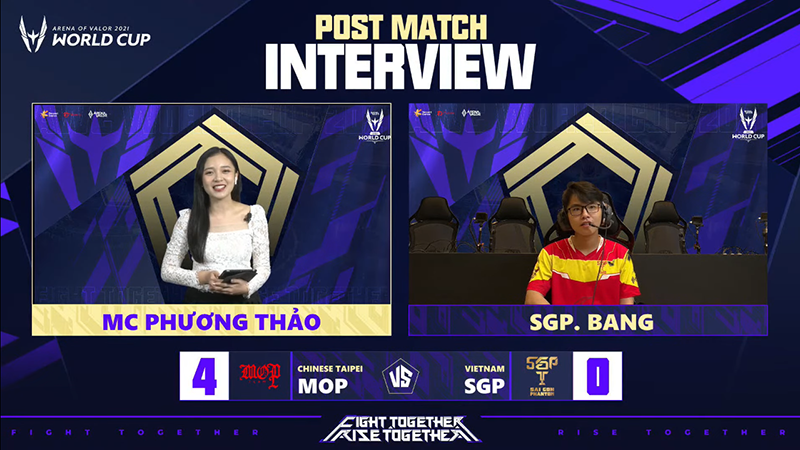 MC Phương Thảo đang phỏng vấn Lai Bâng sau trận thua