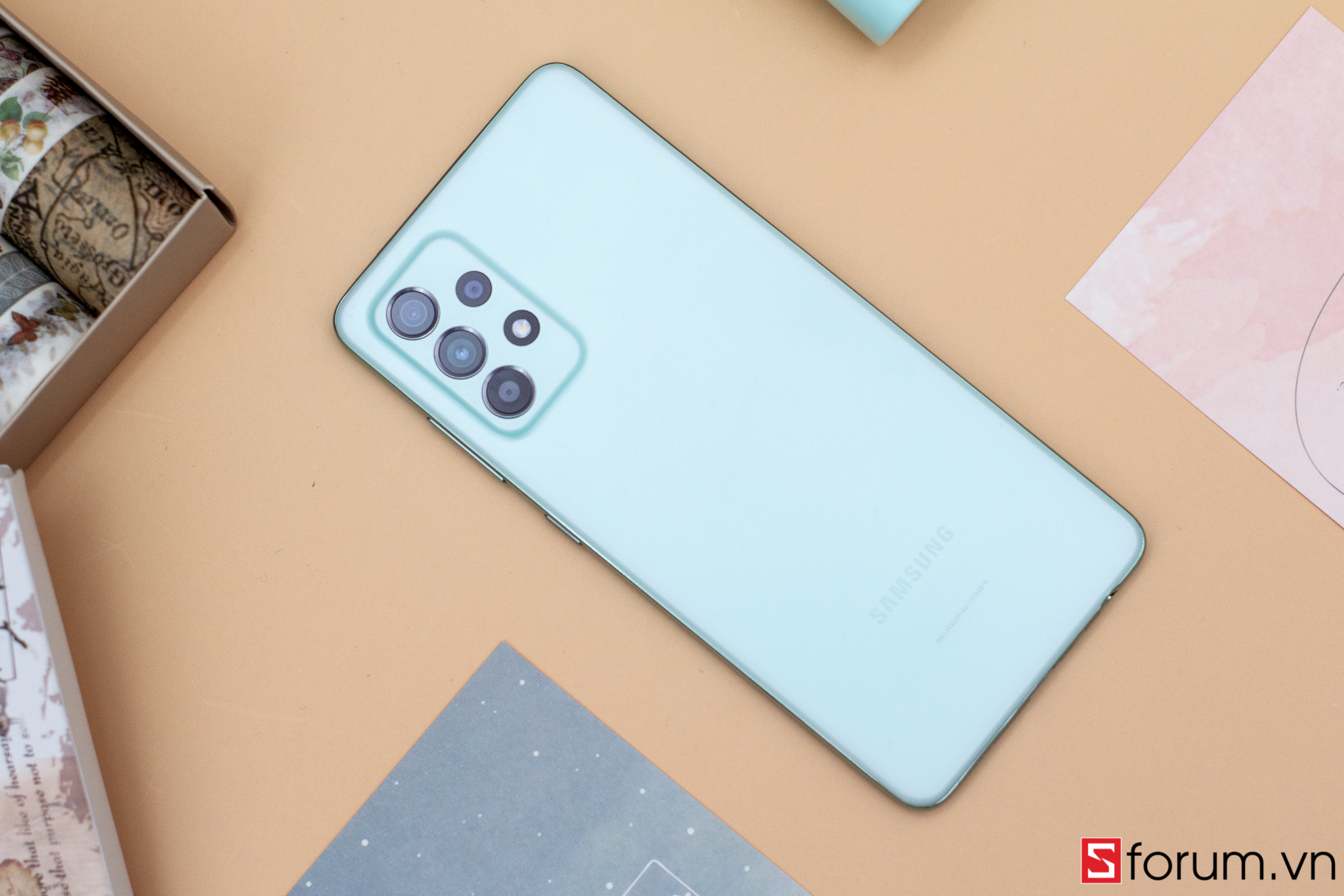 Sforum - Trang thông tin công nghệ mới nhất Galaxy-A52s-5g-11 Galaxy A52s 5G: Camera chống rung quang học OIS, cấu hình khỏe, lựa chọn phù hợp cho các bạn học sinh mùa tựu trường 