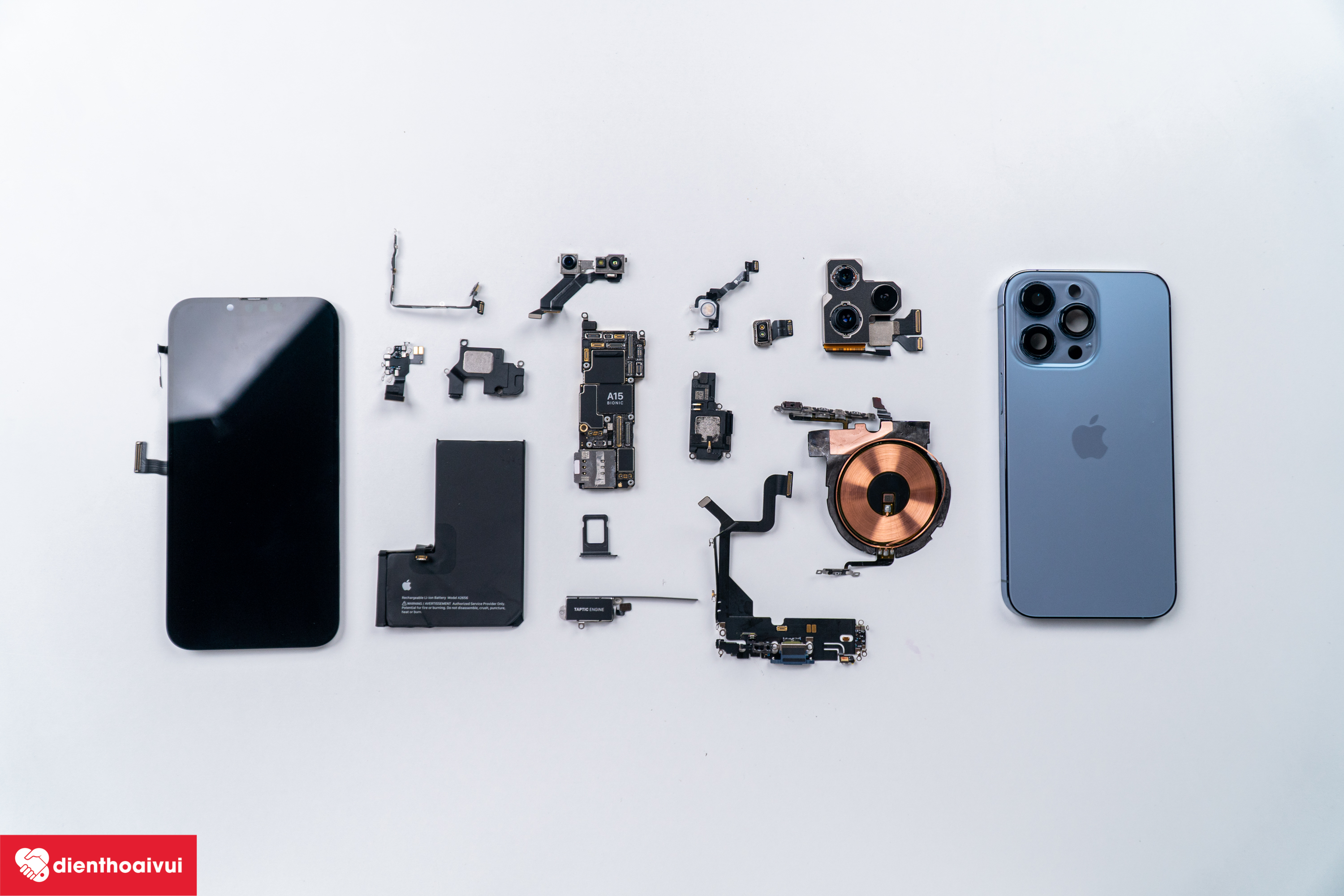 Tháo tung linh kiện iPhone 13 Pro/Pro Max và iPad mini 6 đầu tiên tại Việt Nam