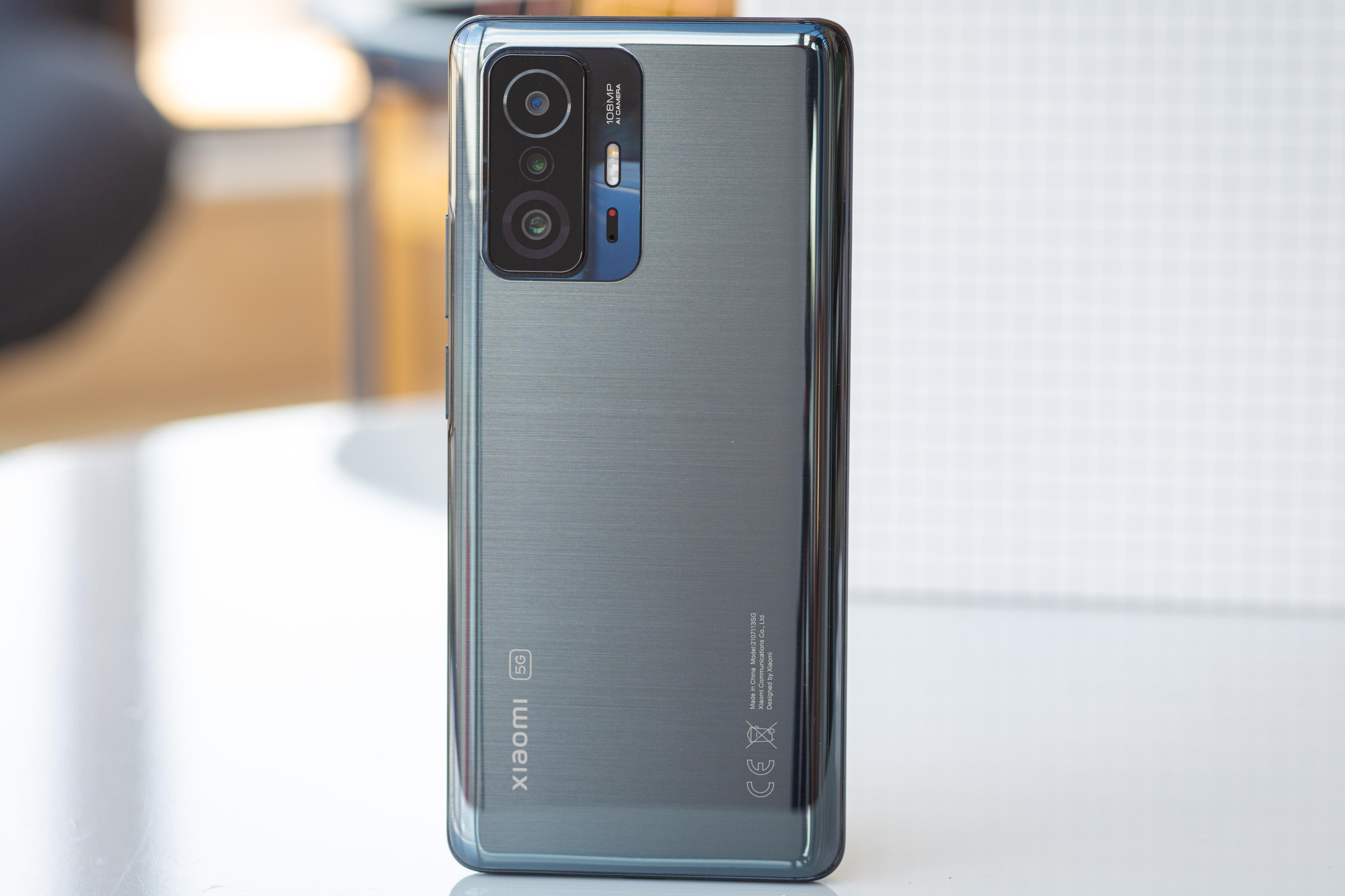 Sforum - Trang thông tin công nghệ mới nhất gsmarena_002-6-scaled Trên tay Xiaomi 11T Pro: Thiết kế mới, màn hình AMOLED 120Hz nay đã 