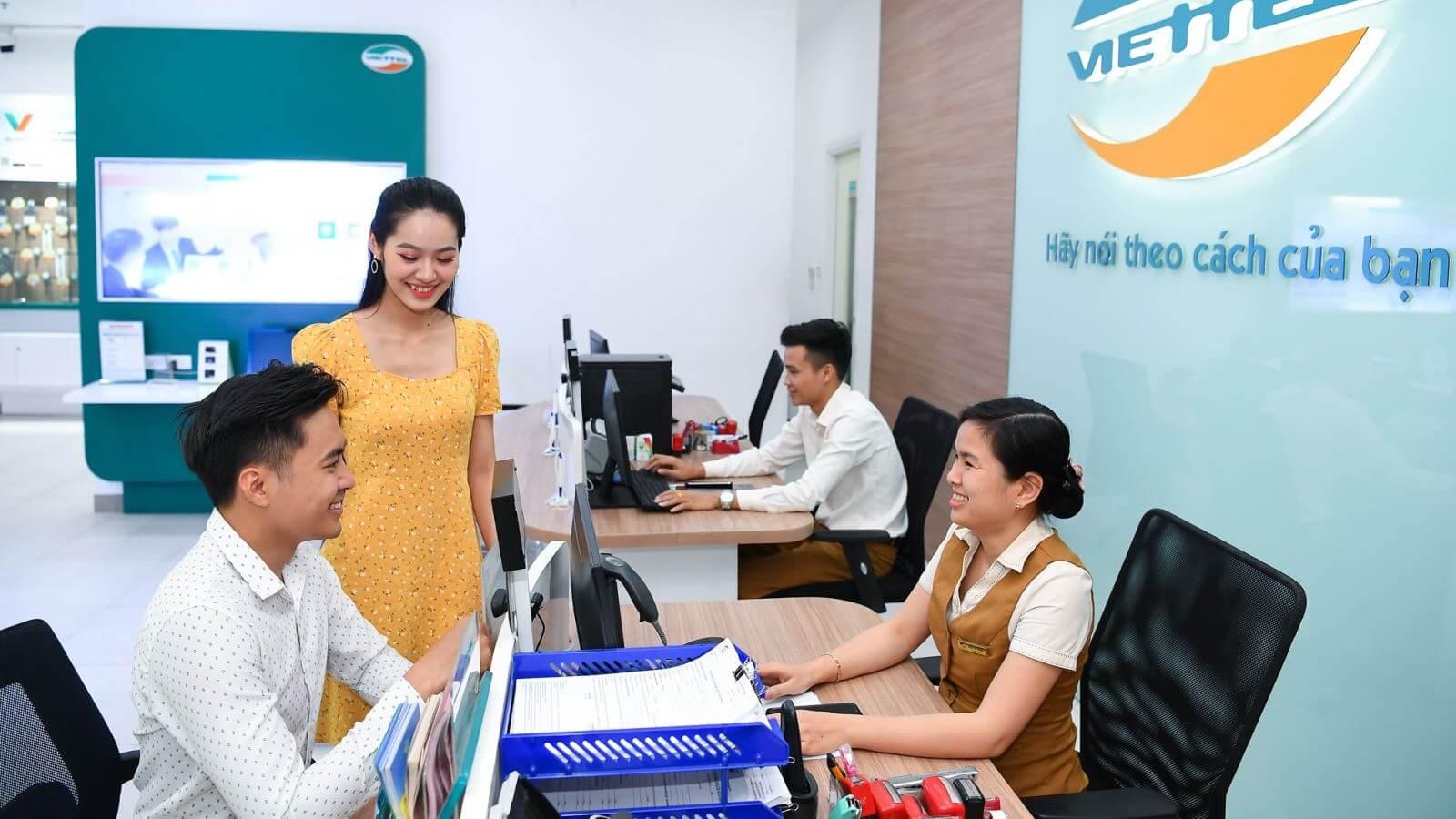 Kích hoạt sim Viettel tại cửa hàng