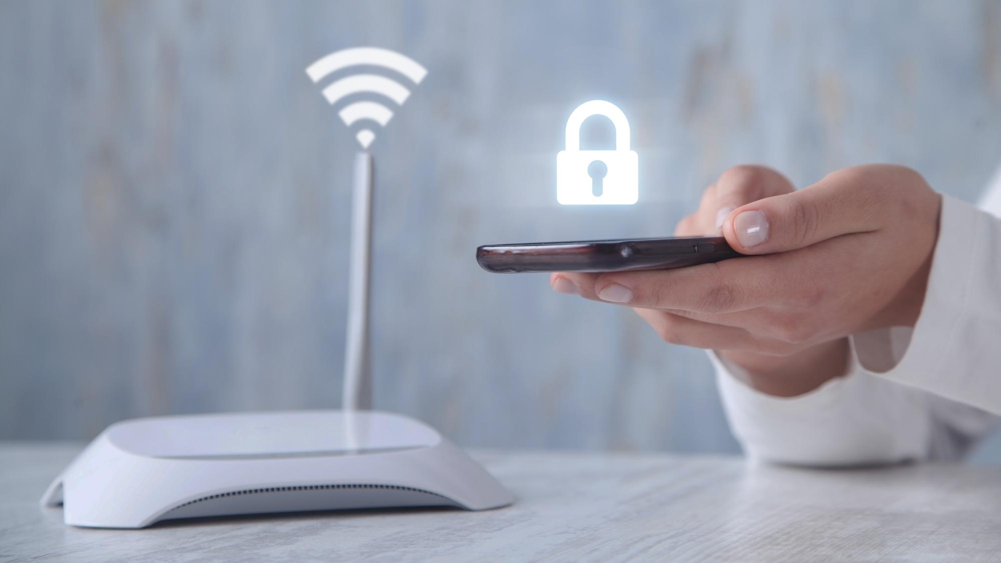 Hạn chế sử dụng Wifi công cộng không an toàn