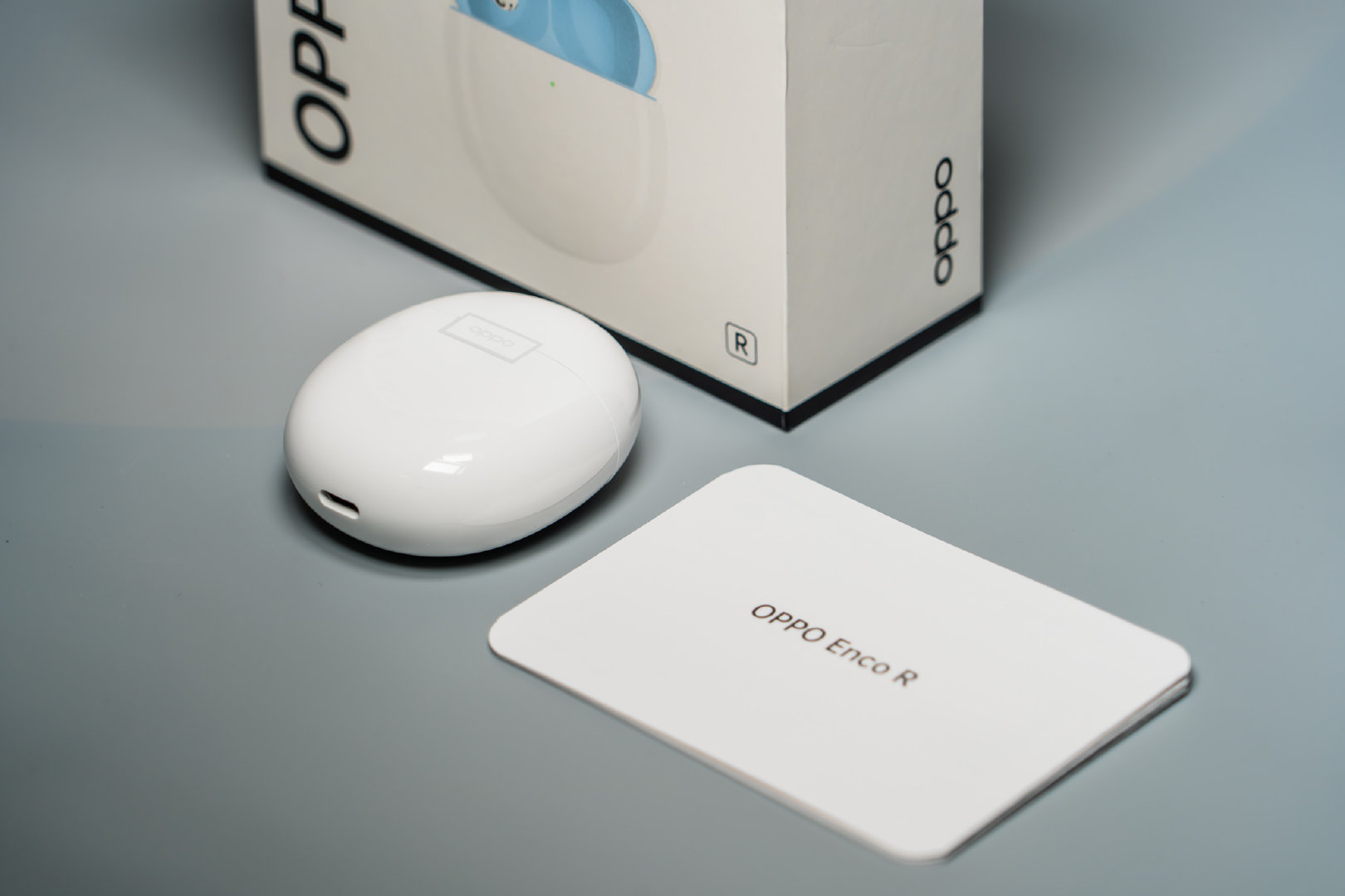 Cận cảnh OPPO Enco R: Tai nghe không dây giá rẻ mới của OPPO, thiết kế ...