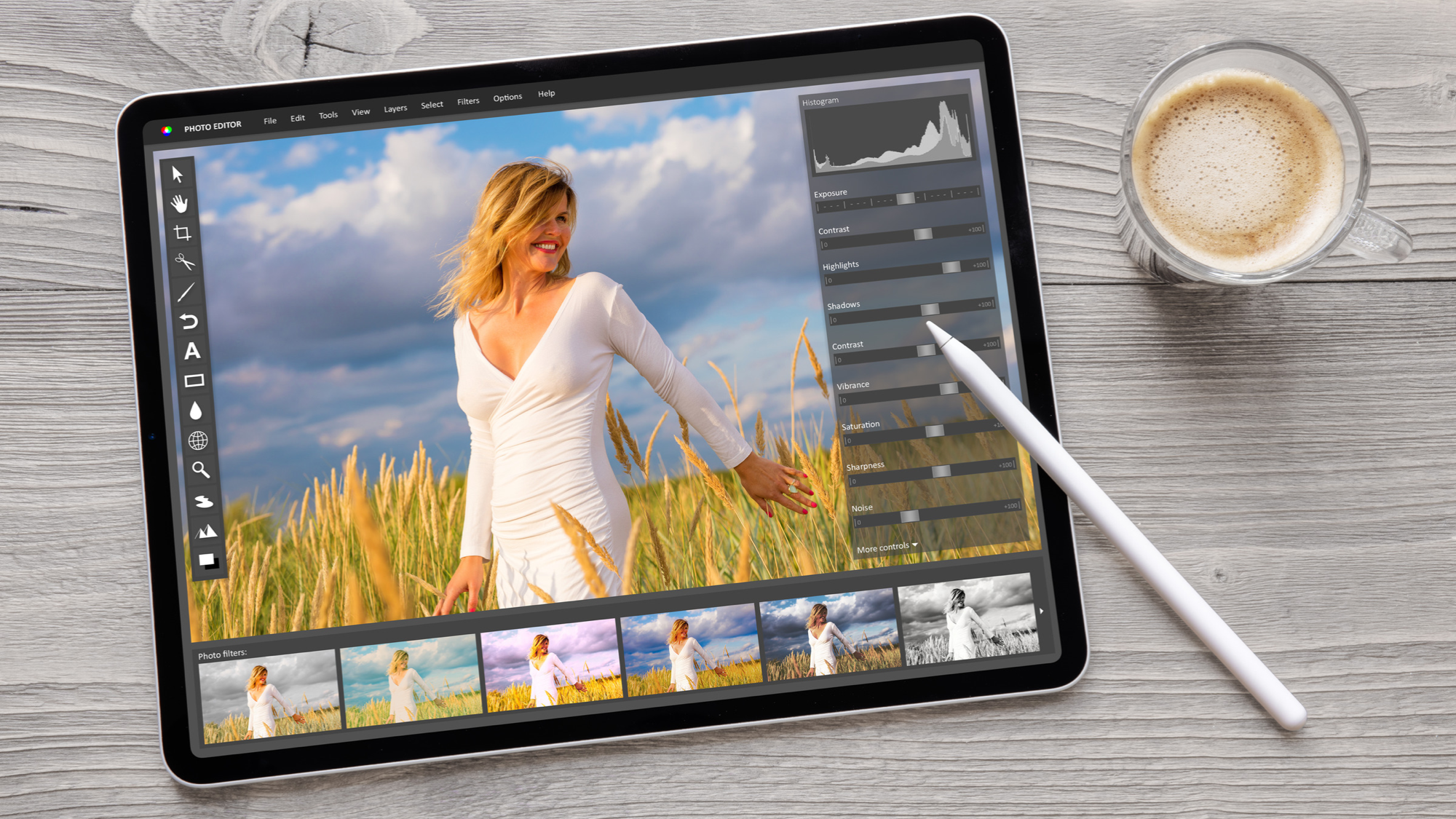 Có thể sử dụng Lightroom Online được hay không?