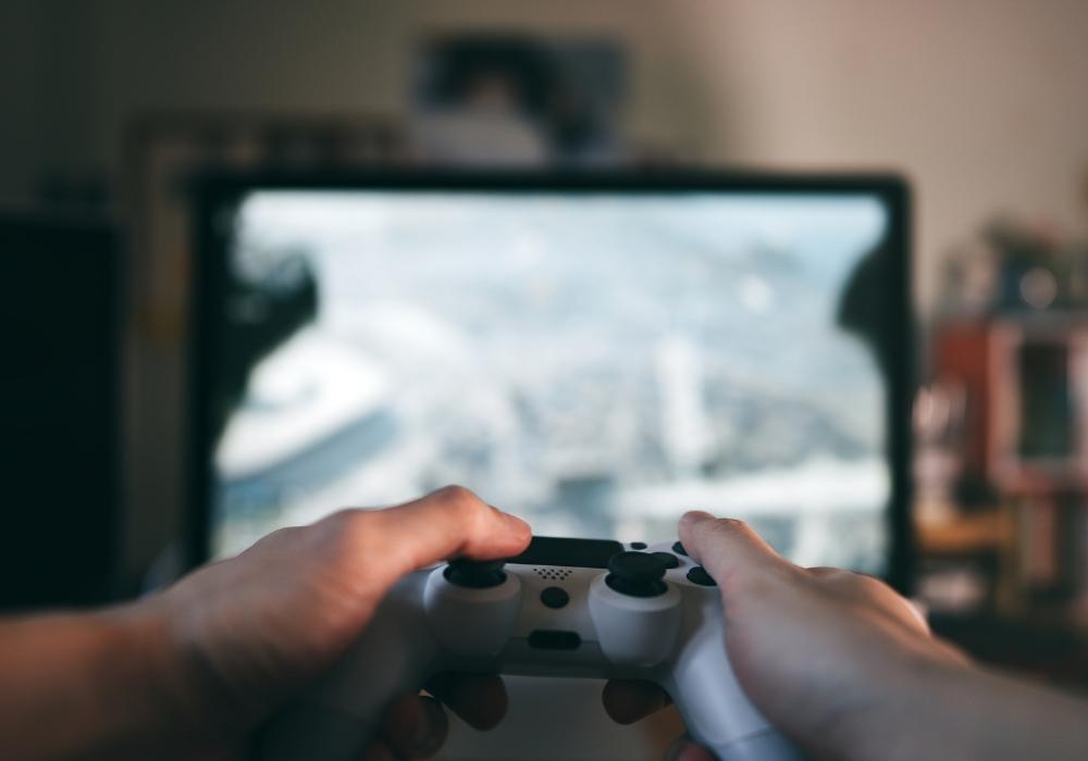 Các tựa game nào có thể chơi được với tay cầm chơi game - Ảnh 1 