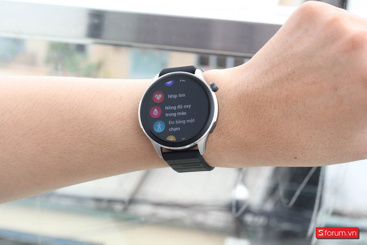 Amazfit GTR 4