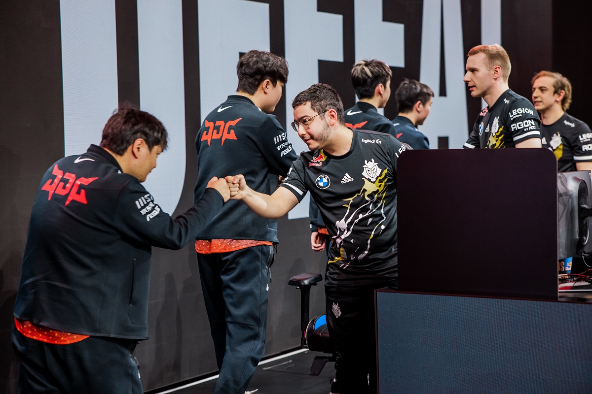 CKTG 2022: Cục diện 4 bảng đấu ra sao trước thềm lượt về?