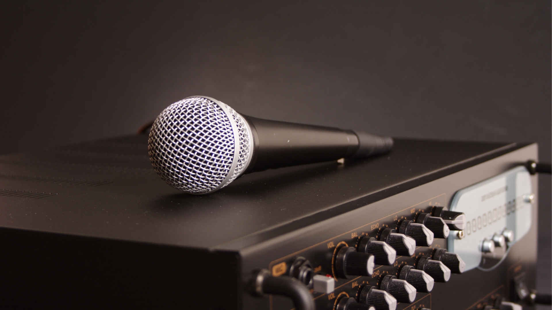 Tham khảo ngay những thông tin về dàn loa karaoke gia đình mà bạn nên biết trước khi mua