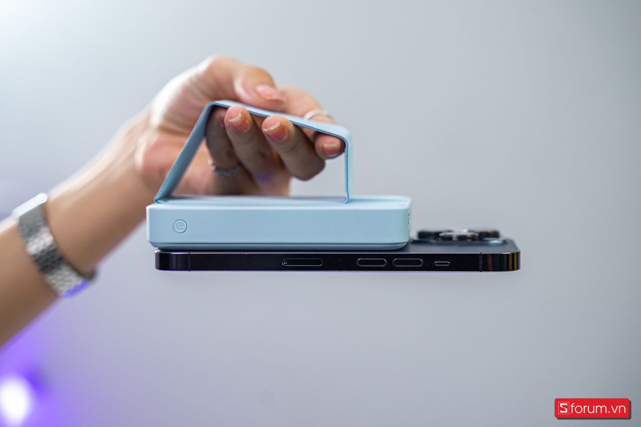 INNOSTYLE POWERMAG 15W 2 IN 1 10000 MAH