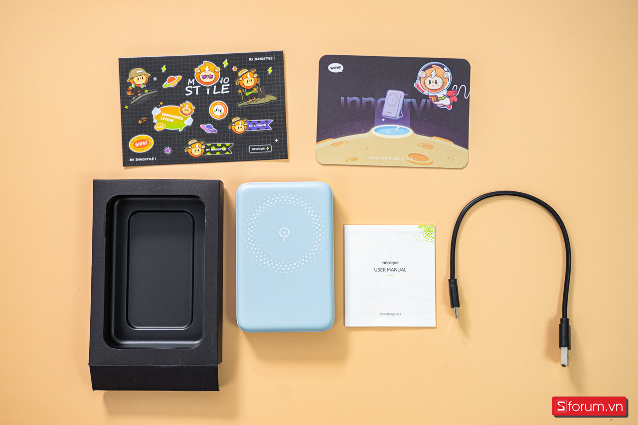 INNOSTYLE POWERMAG 15W 2 IN 1 10000 MAH