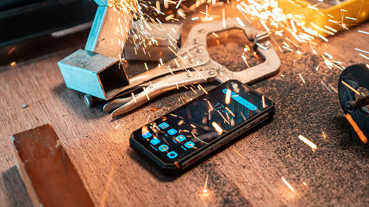 Oukitel WP21