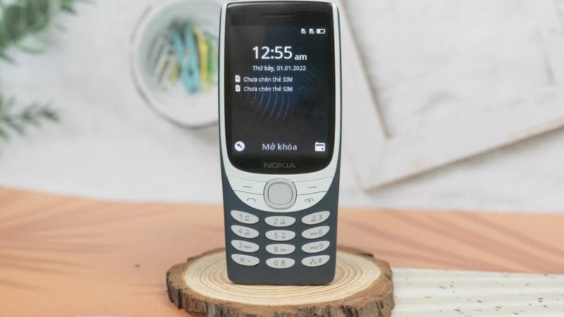 Nokia 8210 4G - Cũ Đẹp