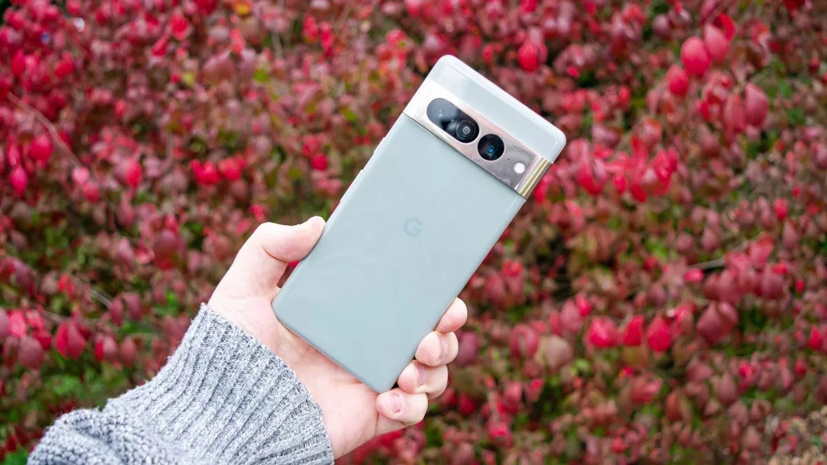 những chiếc smartphone không thua kém gì iPhone 14 Pro Max