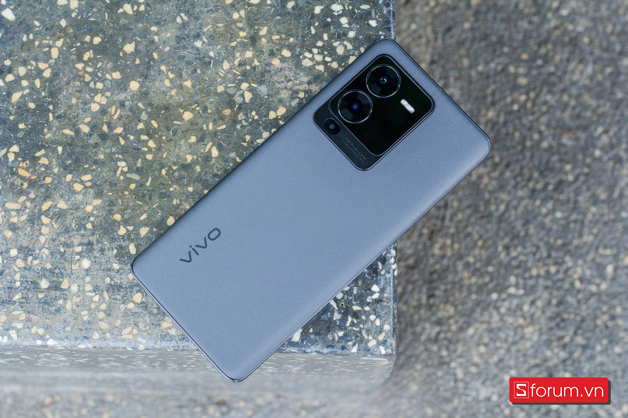 vivo V25 Pro