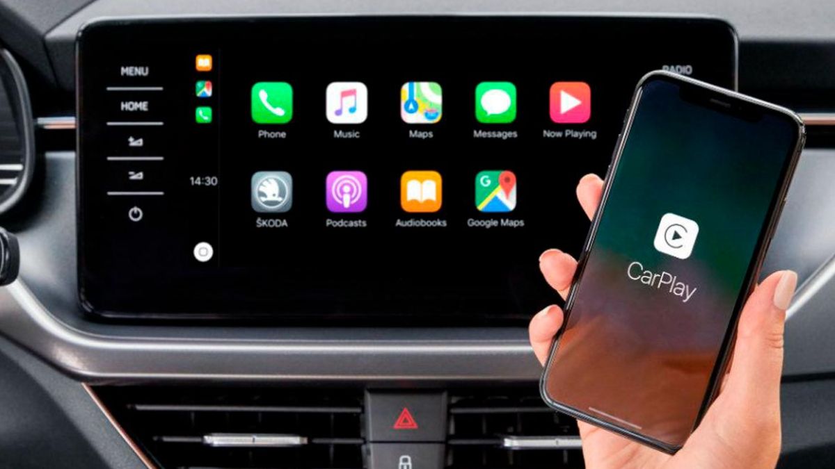 Apple Maps iOS 15.2 tương thích với CarPlay