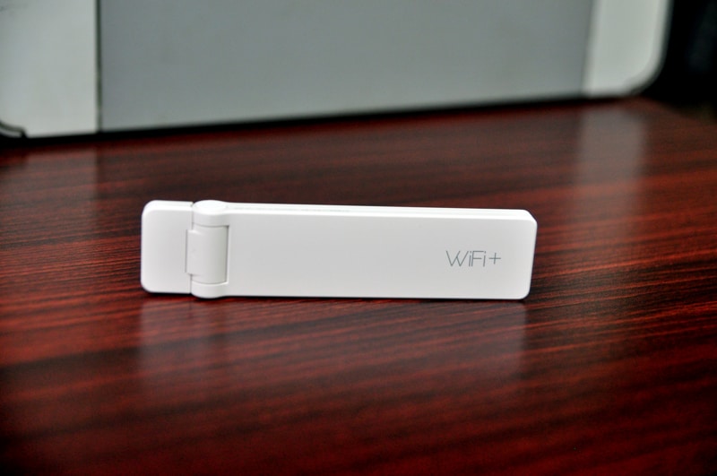 Dùng thiết bị Repeater WiFi