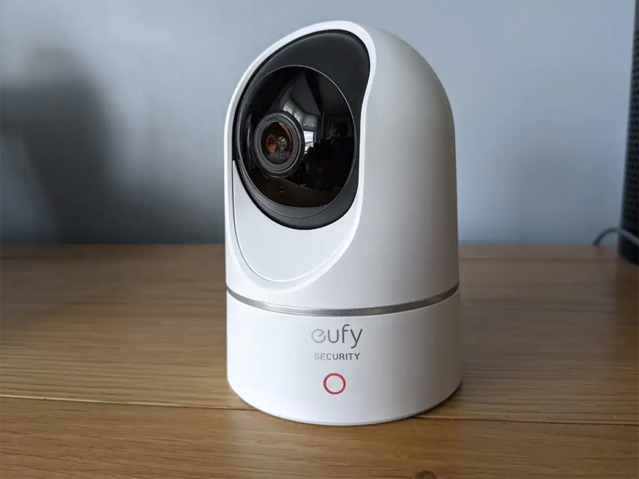 Camera an ninh IP Wifi Eufy Indoor T8410 360 2K