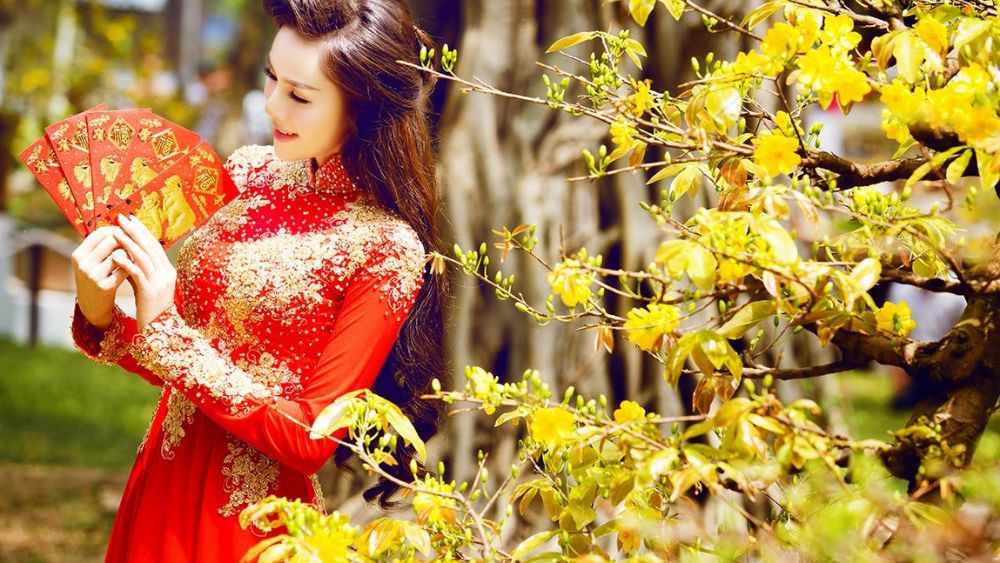 Chọn góc chụp ảnh Tết cho bạn gái