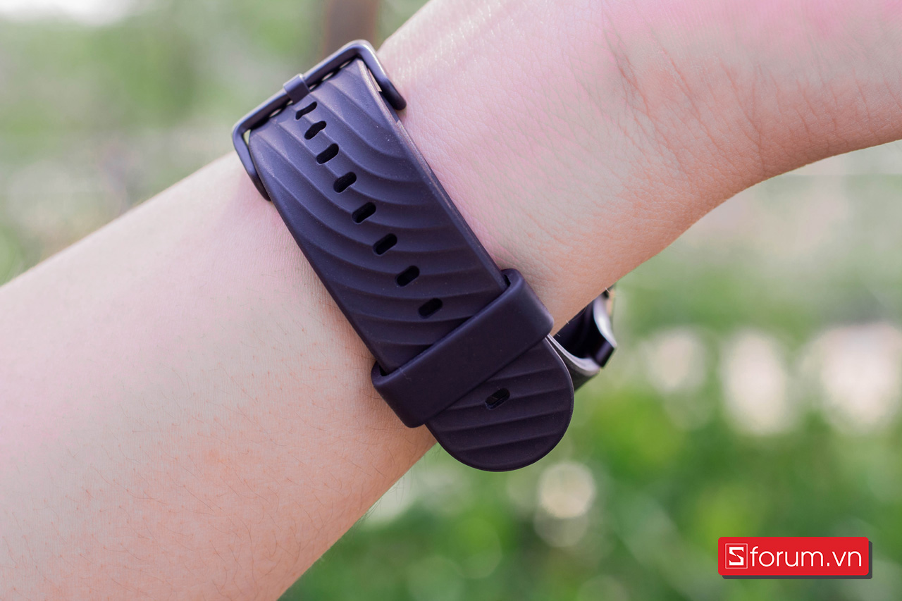 Moto Watch 100