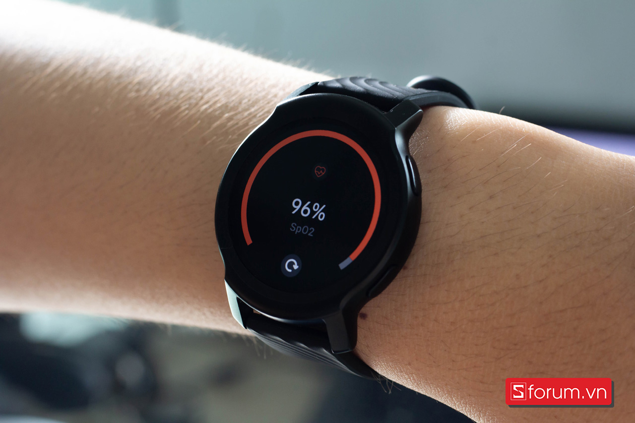 Moto Watch 100